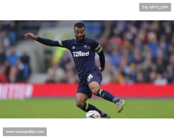 如何全面了解阿什利科尔在球队中所司职的位置与战术作用