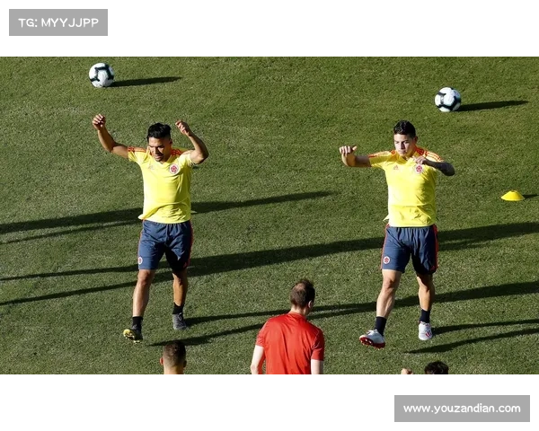 夸德拉多：从哥伦比亚青年联赛崭露头角的极速边卫